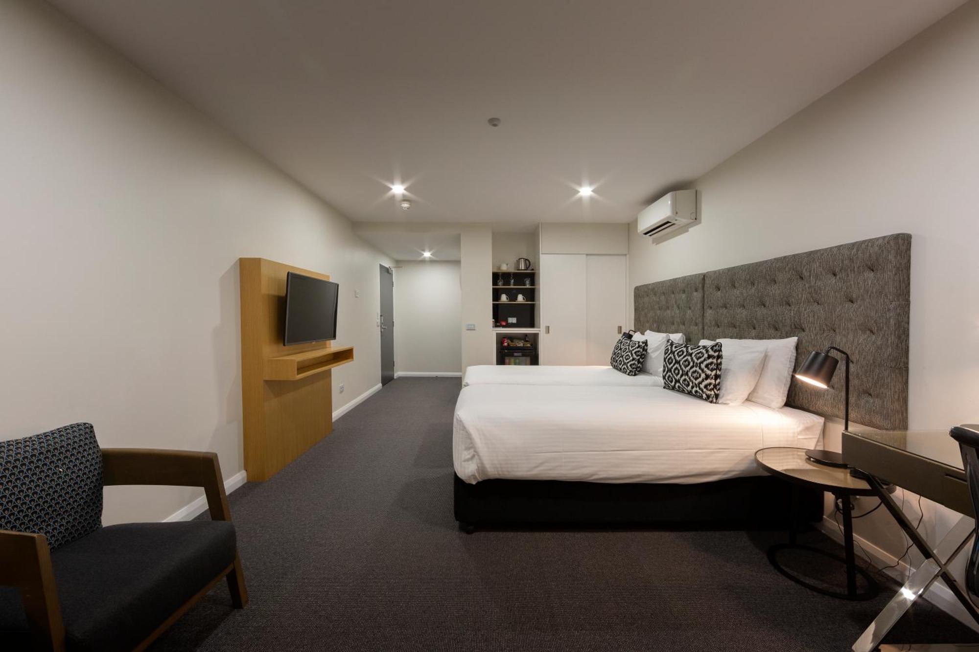 Avenue Hotel Canberra Exterior foto